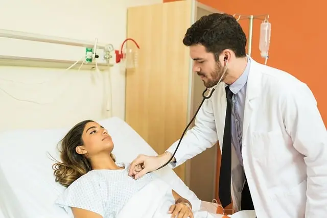 Comment bien choisir un médecin en médecine directe