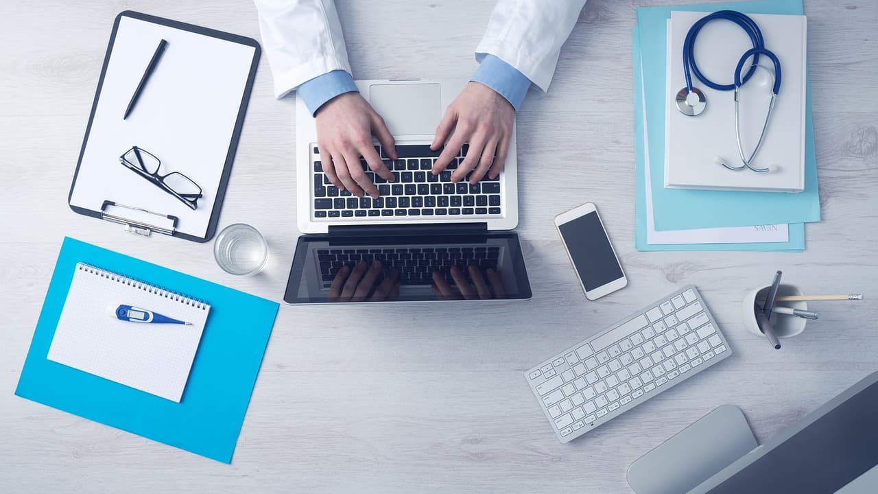 Tout savoir sur les frais en médecine directe : Guide complet